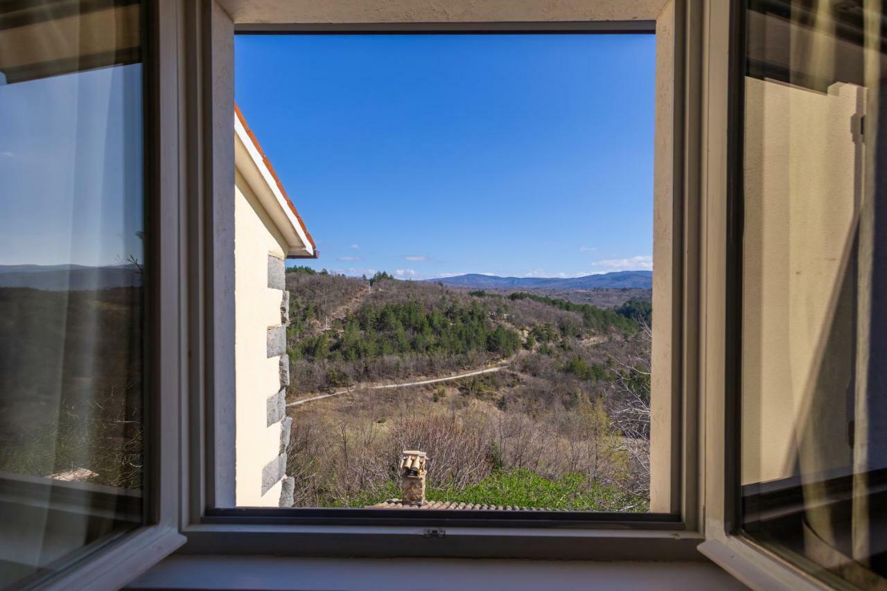 Adorma Hum Apartman Kültér fotó